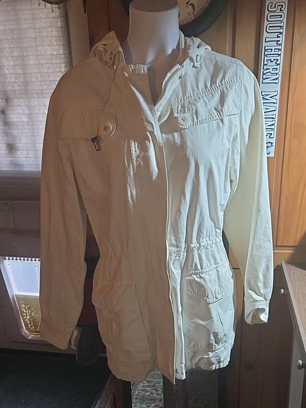 ST JOHN'S BAY Light Cream Hooded Women's Anorak Jacket SZ SM